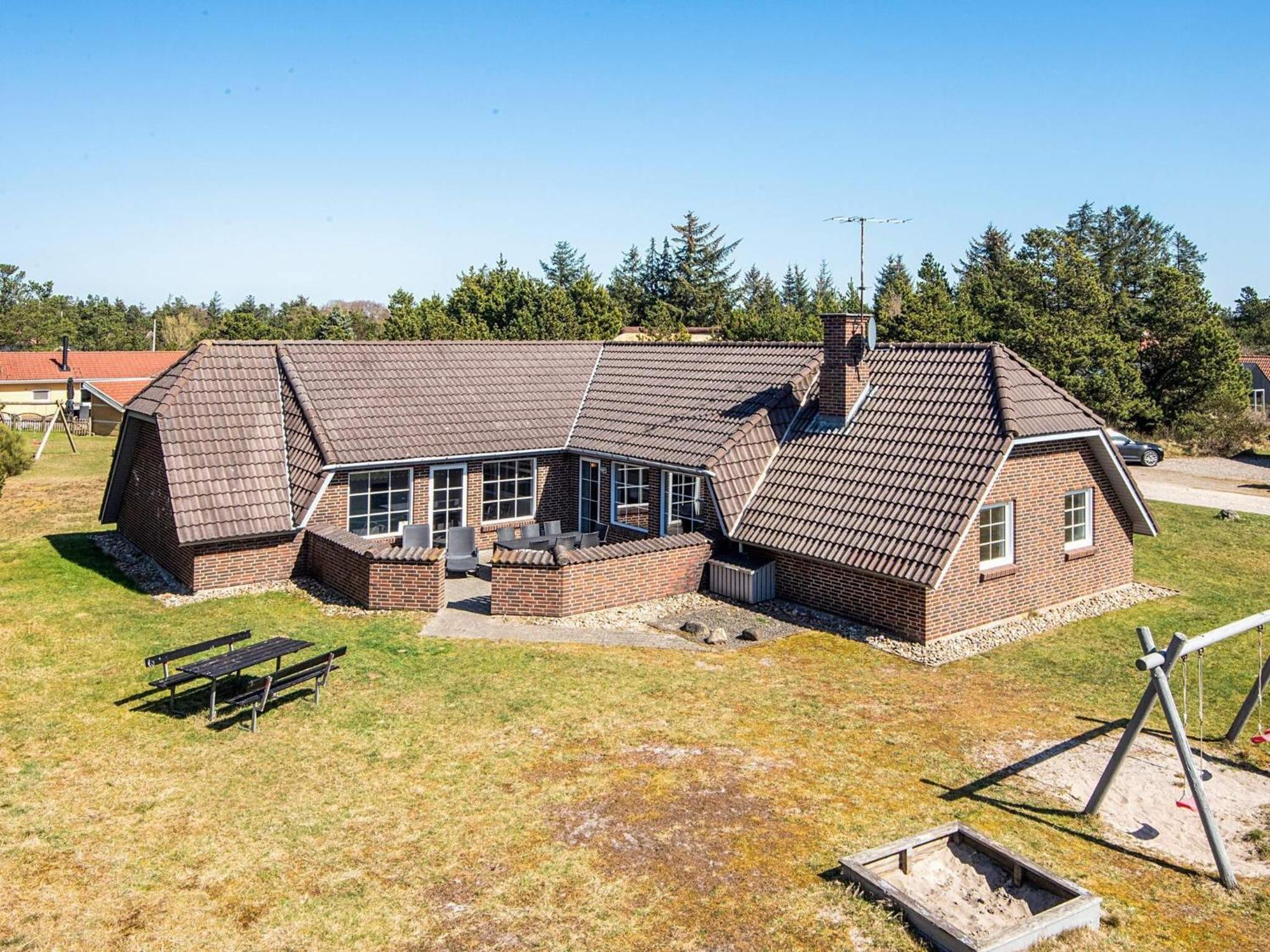 10 Person Holiday Home In Bl Vand Blåvand Kültér fotó