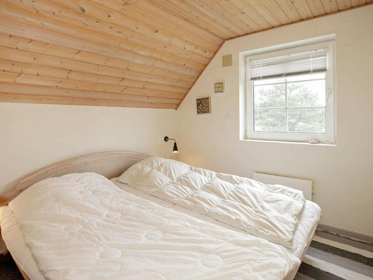 10 Person Holiday Home In Bl Vand Blåvand Kültér fotó