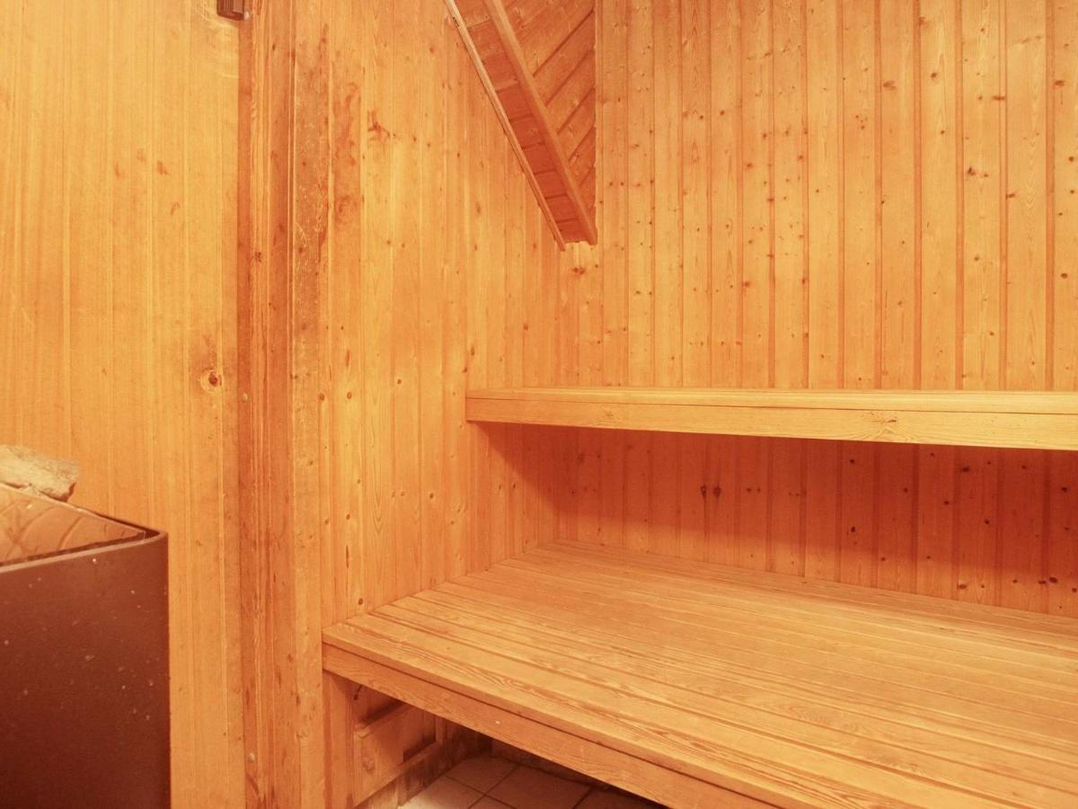 10 Person Holiday Home In Bl Vand Blåvand Kültér fotó